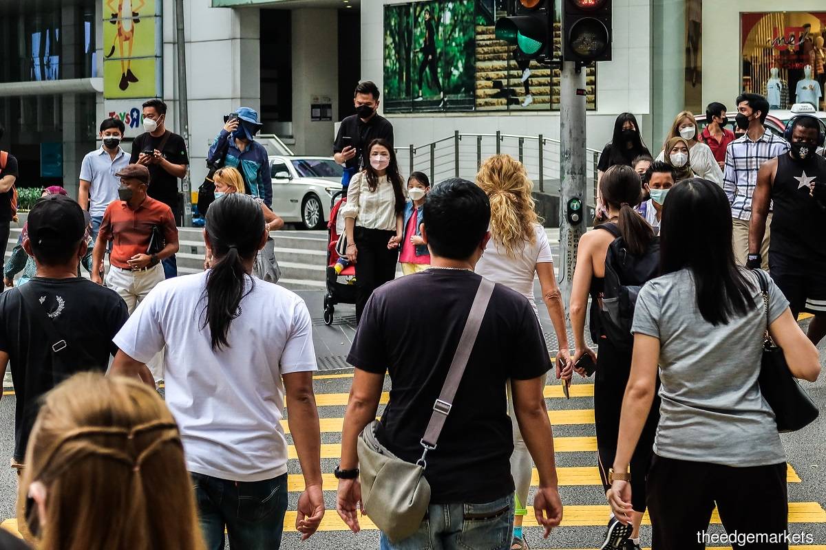 Malaysia's 2022 population growth to slow amid curbs on foreigners
